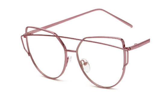 Elegant And Personalized Glasses For Men And Women